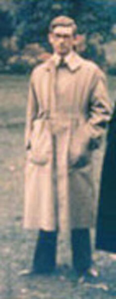 File:Harry Hinsley.jpg